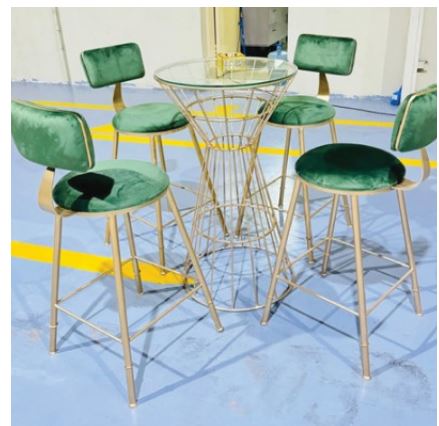 Luxury gold and velvet bar stools Riyadh