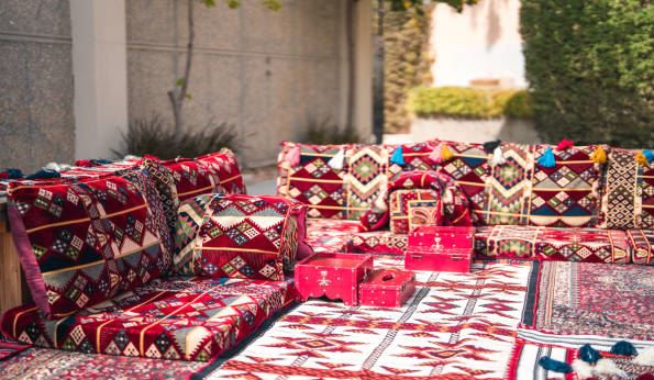 bridal throne sweetheart sofa wedding stage Riyadh